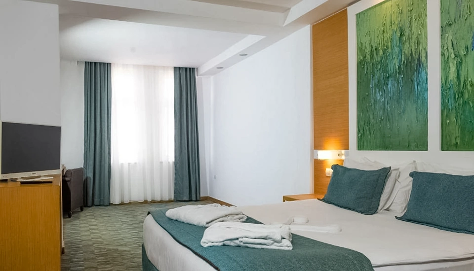 هتل لادونیا آداکوله کوش آداسی